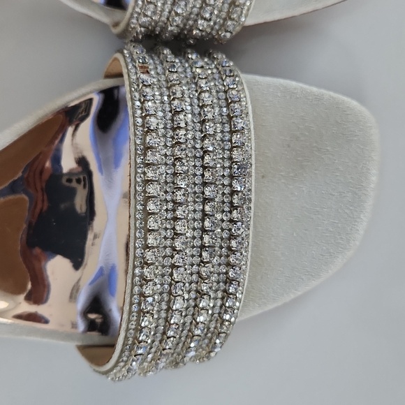 Badgley Mischka Becca Strappy Block Heel $235 7 - Picture 4 of 13